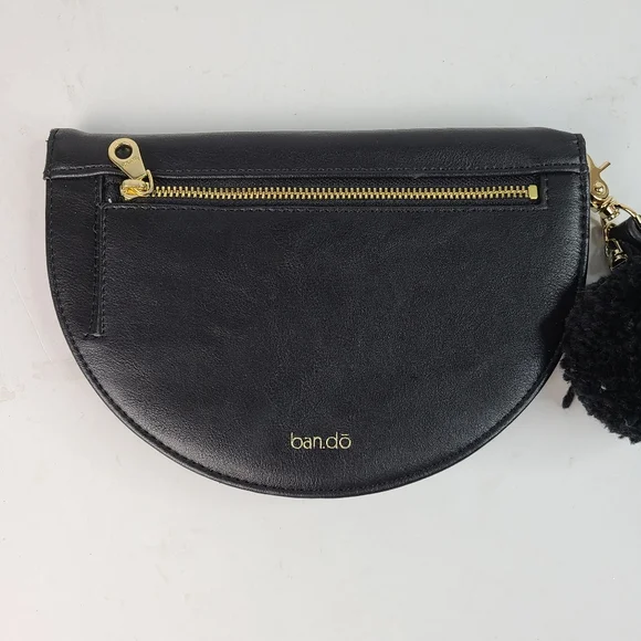 💥 3/$30 Ban.do black faux leather clutch wristlet wallet w/attached poof accent - Picture 3 of 13